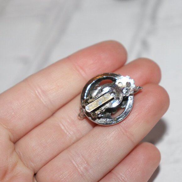 Vintage silver and turquoise clip on earrings 1" - Picture 2 of 5